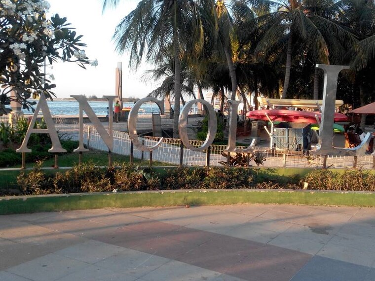 Jakarta_Ancol_Beach_7