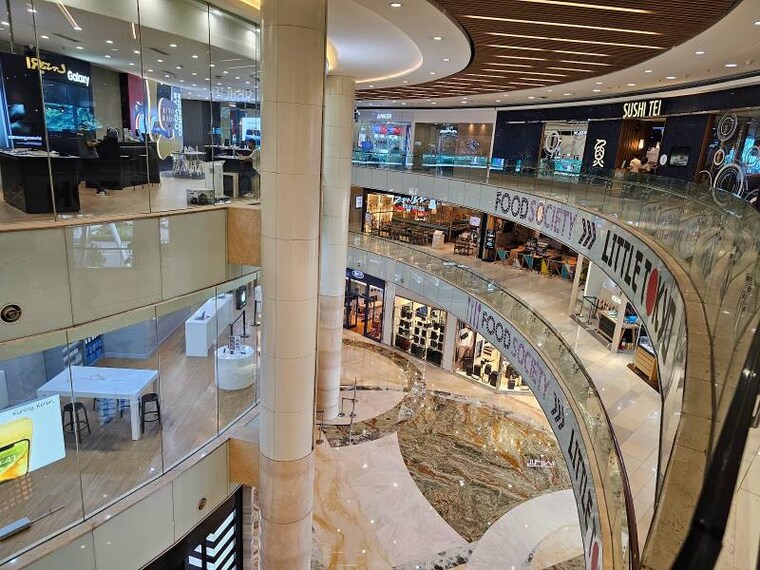 Jakarta_Kota_Kasablanka_9