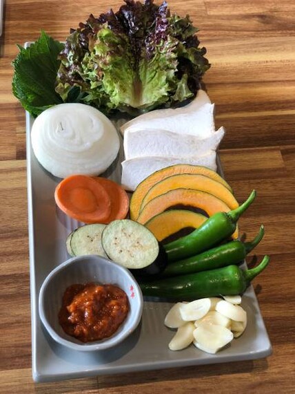 Jung_(Busan)_Anga_Sutbul-gui_3