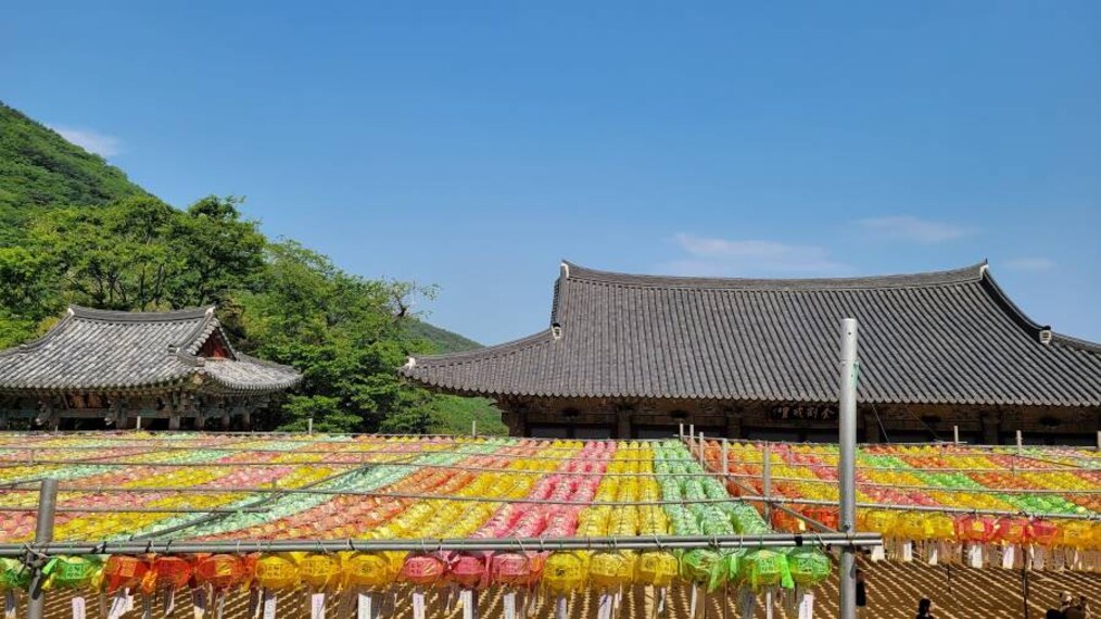 Jung_(Busan)_Beomeosa_3