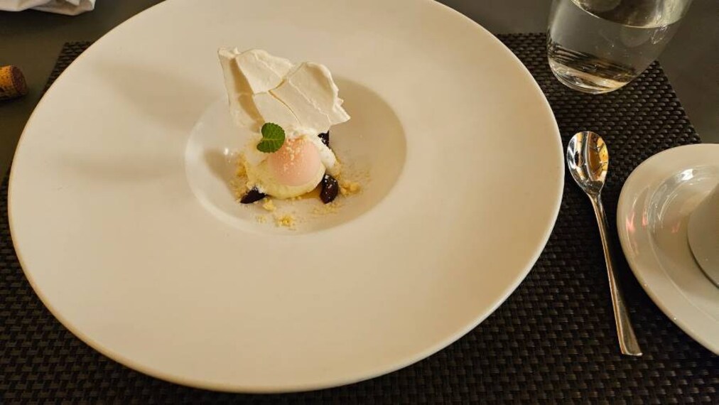 Jung_(Busan)_El_Olive_4