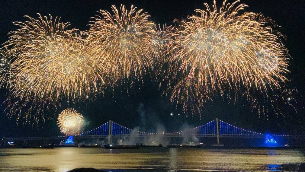 Jung_(Busan)_Gwangalli_Beach_5