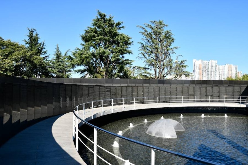 Jung_(Busan)_UN_Memorial_Cemetery_10