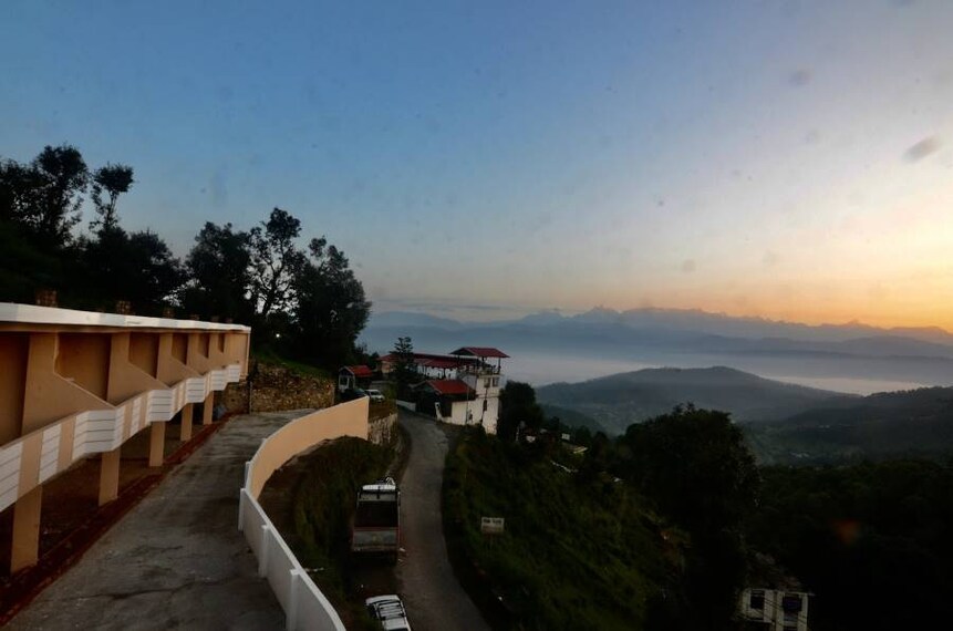 Kausani_Garden_Restaurant_Kausani_4