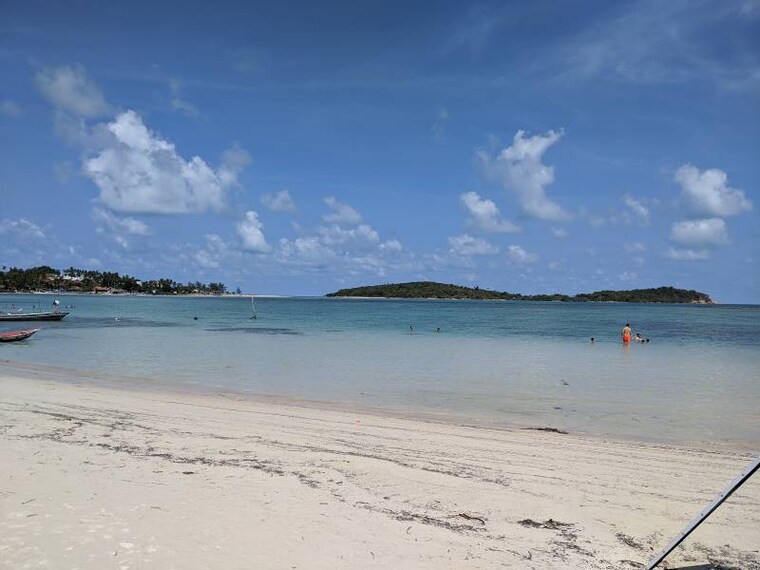 Koh_Samui_Chaweng_Beach_2