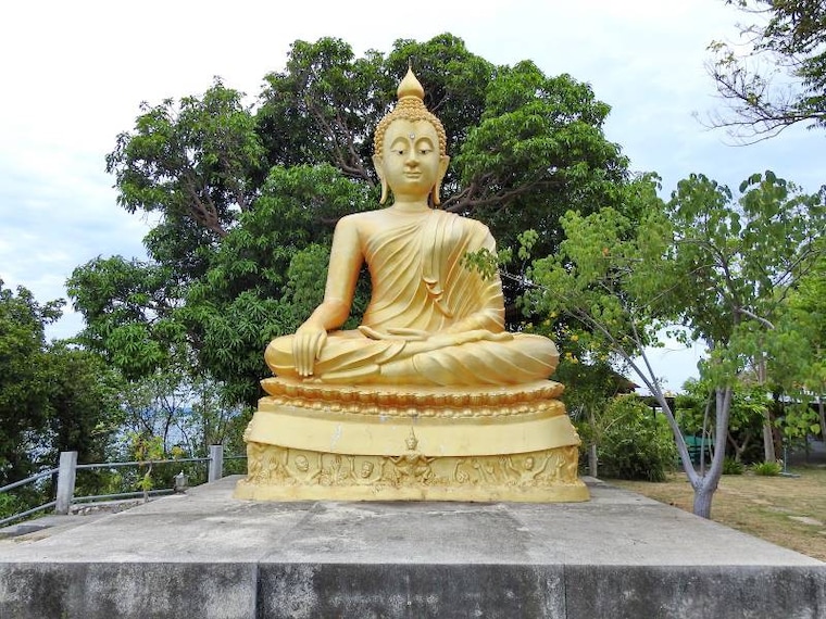 Koh_Samui_Khao_Chedi_Temple_2