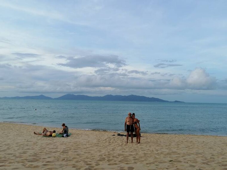 Koh_Samui_Mae_Nam_Beach_4