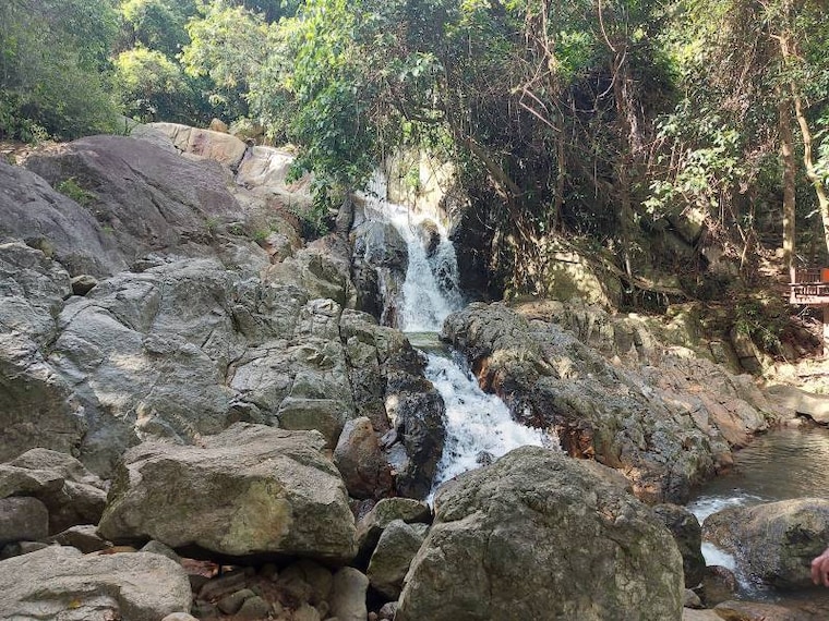 Koh_Samui_Na_Muang_Waterfall_5
