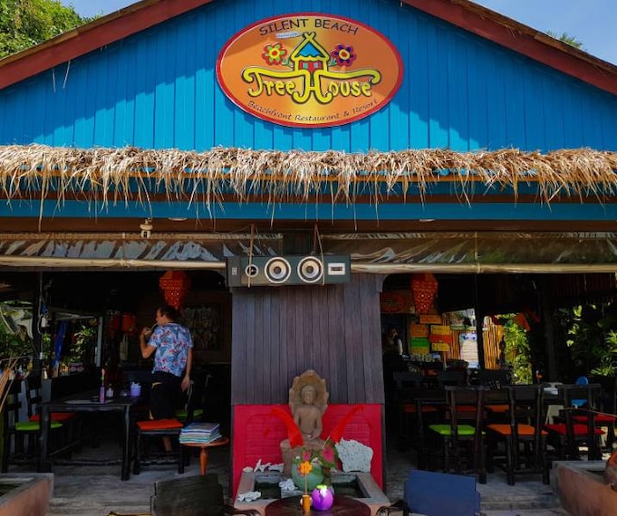 Koh_Samui_Treehouse_Silent_Beach_Restaurant_9