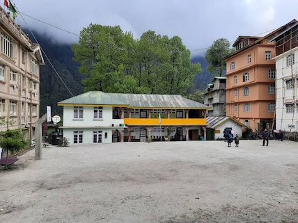 Lachen Valley & Hills Exploration