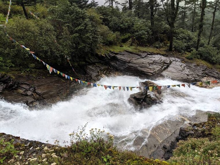 Lachung_Khanada_Waterfalls_2