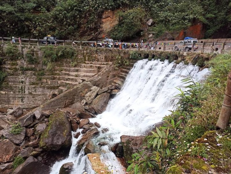 Lachung_Seven_Sisters_Waterfalls_4