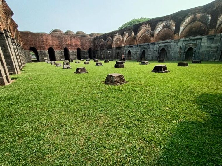 Malda_Adina_Mosque_3