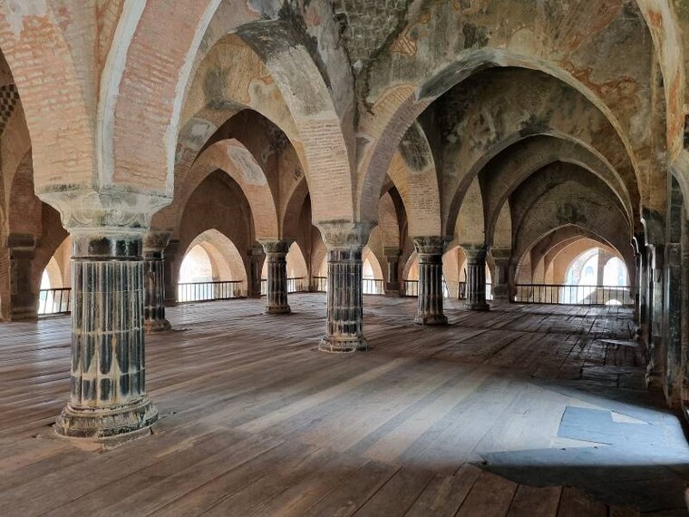 Malda_Adina_Mosque_7