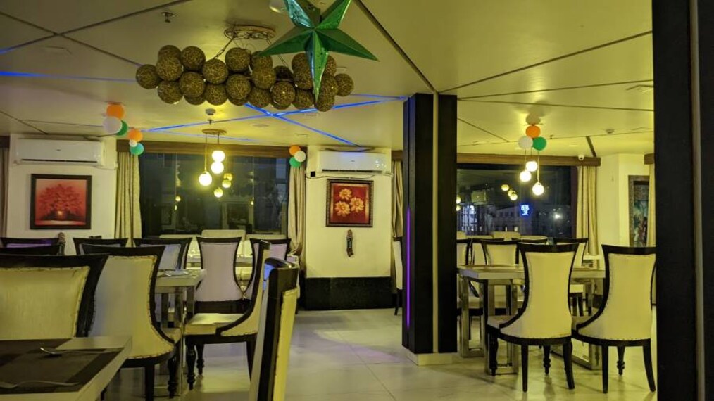 Malda_Mom_s_Kitchen_1