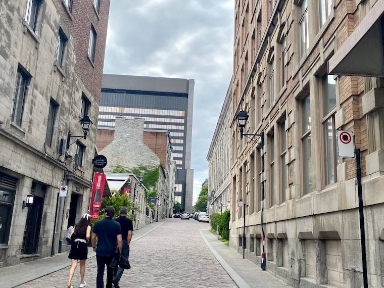 Montreal_Le_Vieux_Memorial_3