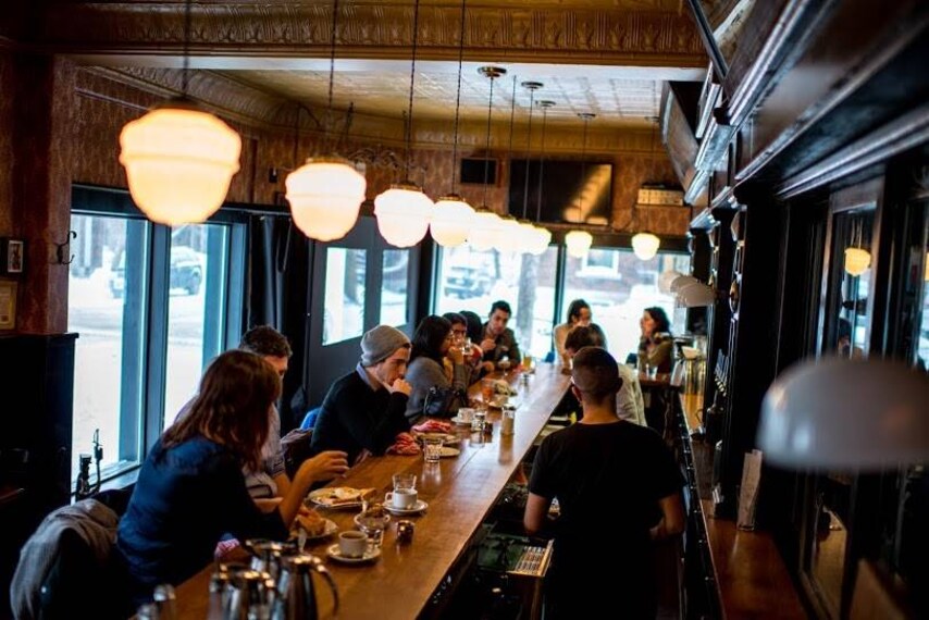 Montreal_Maison_Publique_1