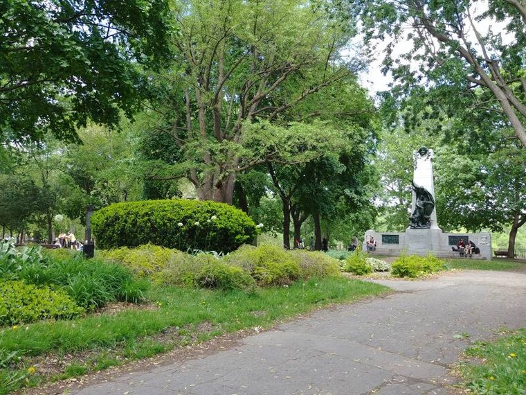Montreal_Parc_La_Fontaine_6
