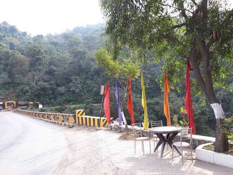 Nahan_Bridge_View_Restaurants_10