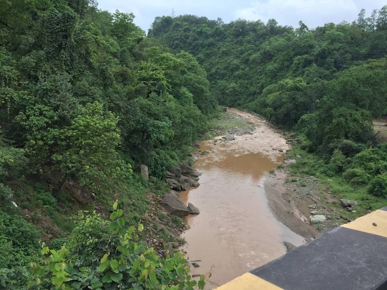 Nahan_Bridge_View_Restaurants_9