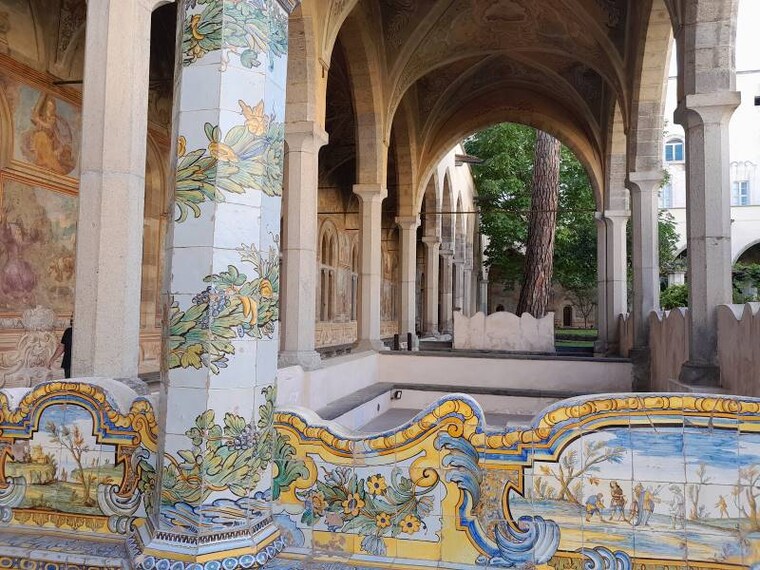 Naples_Complesso_Monumentale_di_Santa_Chiara_6