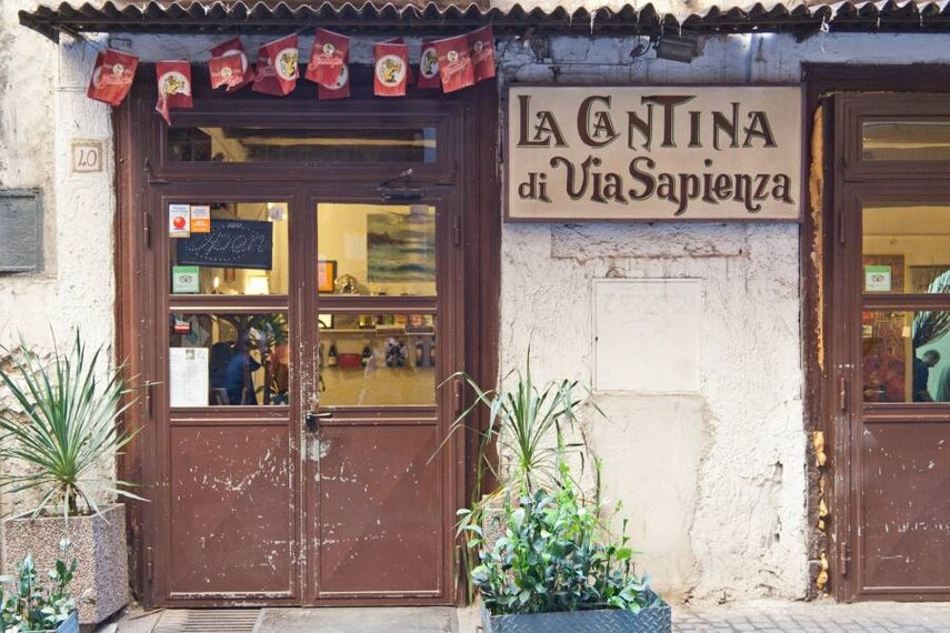 Naples_La_Cantina_di_via_Sapienza_1