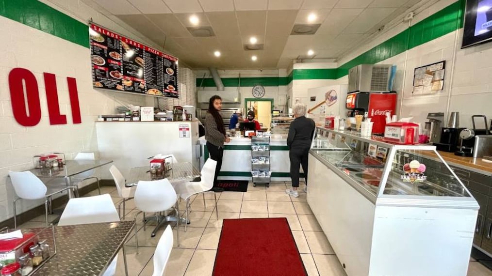 Naples_Pizza_in_Naples_3