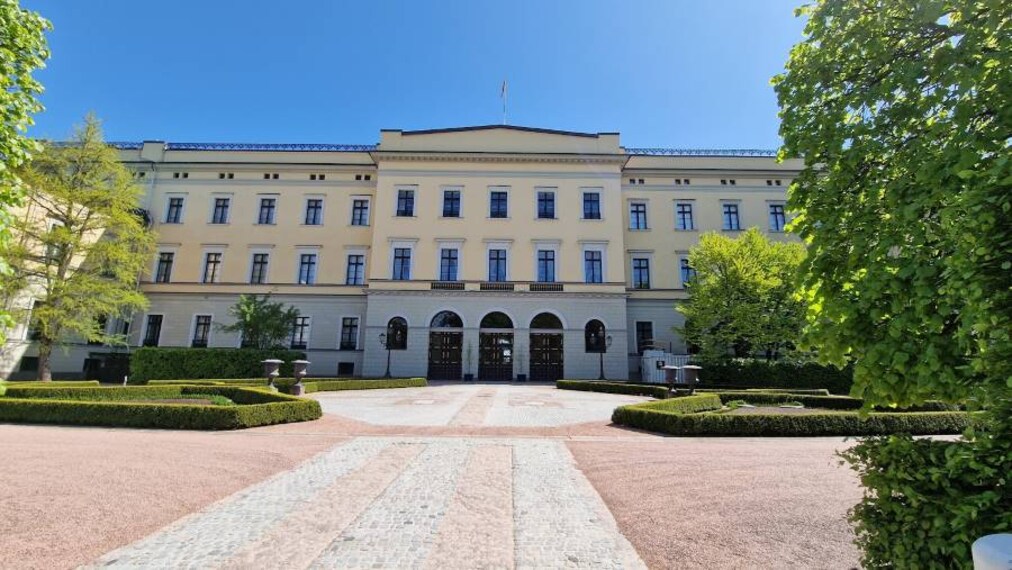 Oslo_The_Royal_Palace_2