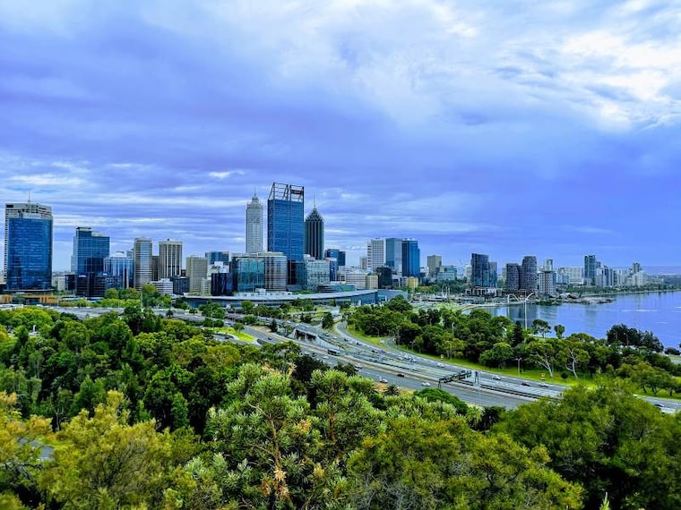 Perth_Fraser_Avenue_4