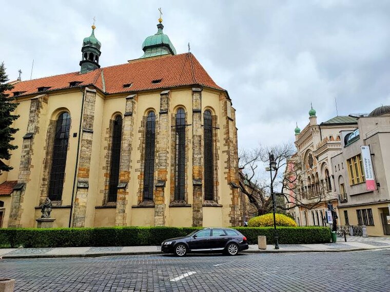Prague_Spanish_Synagogue_8
