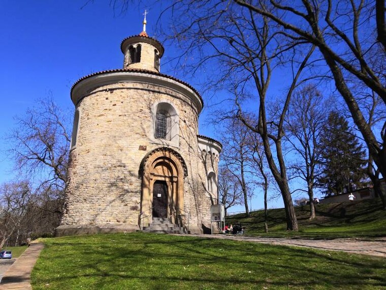 Prague_Vysehrad_Park_7