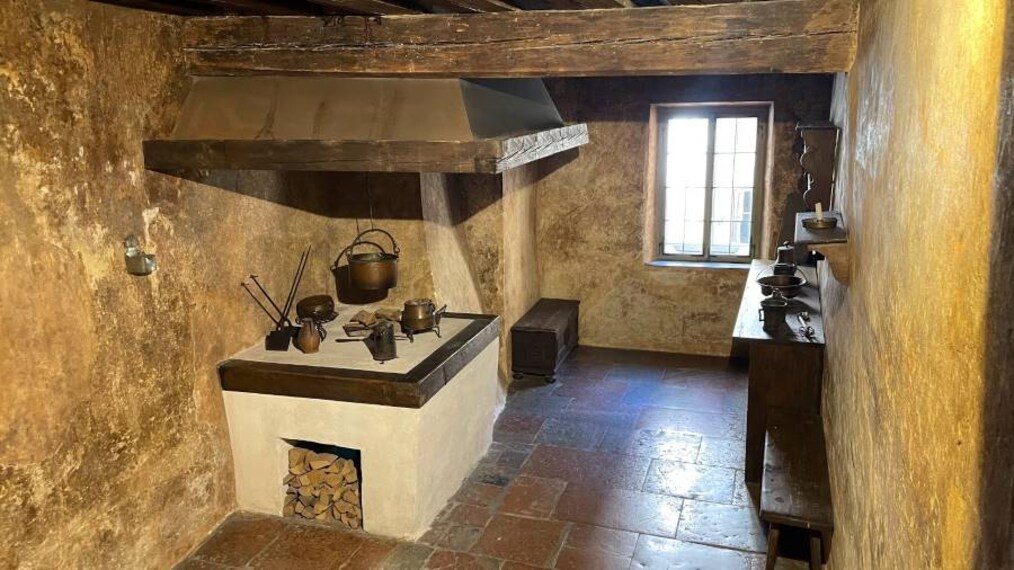 Salzburg_Mozarts_Birthplace_2