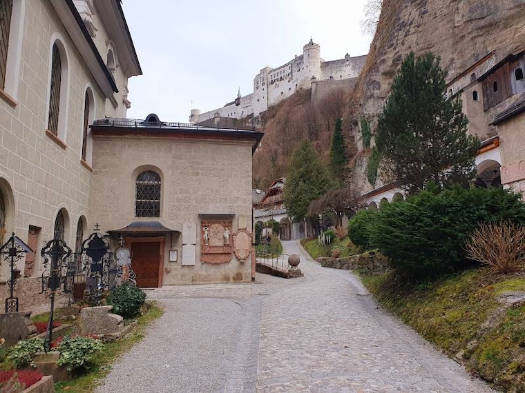 Salzburg_St_Peters_Abbey_8
