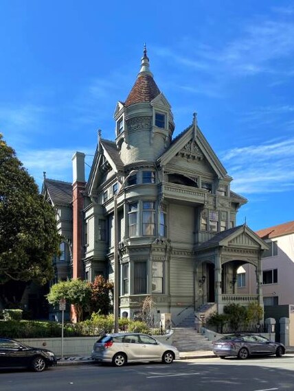 San_Francisco_Haas-Lilienthal_House_1