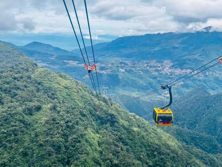 Sapa_Cable_Car_Fansipan_2