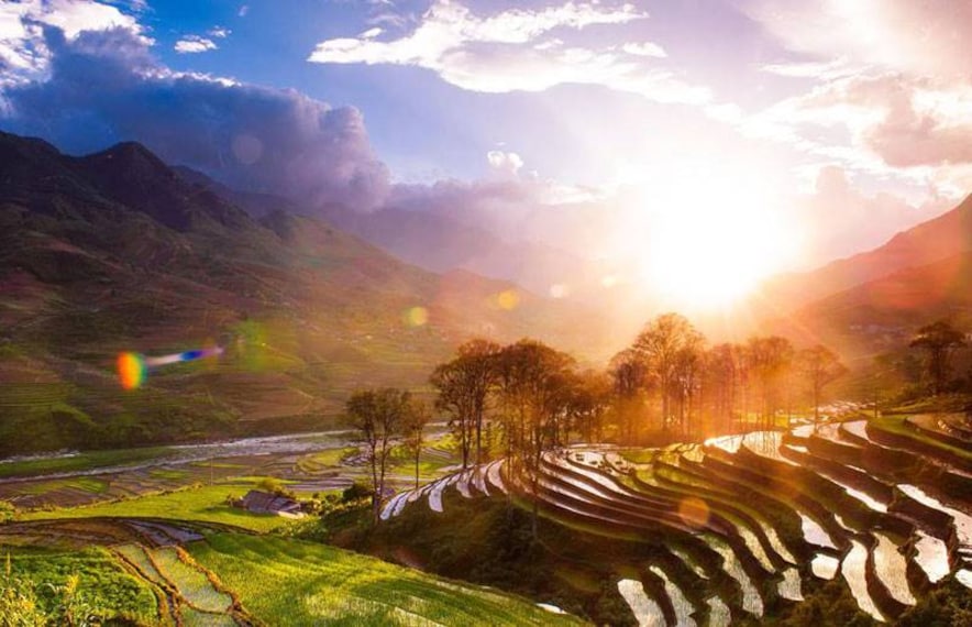 Sapa_Quang_Truong_Square_3