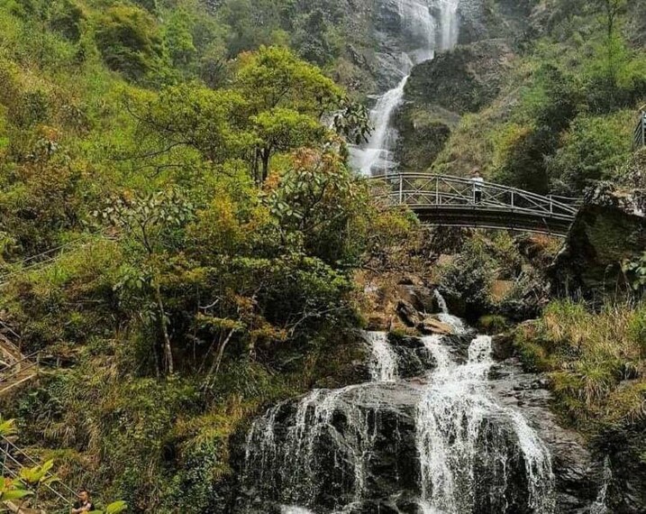 Sapa_Silver_Waterfall_2