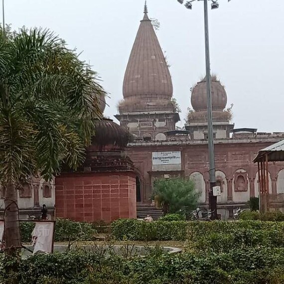 Satna_Venkatesh_Temple_1
