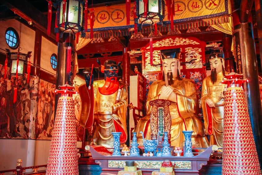 Shanghai_City_God_Temple_2