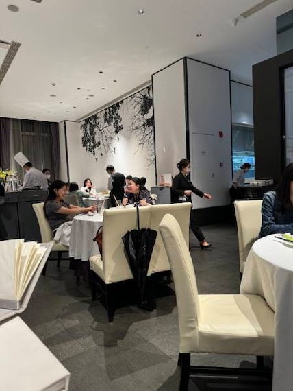 Shanghai_Dadong_Restaurant_1