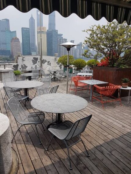 Shanghai_M_on_the_Bund_1