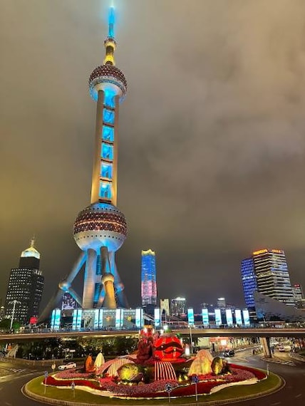 Shanghai_Oriental_Pearl_Tower_6