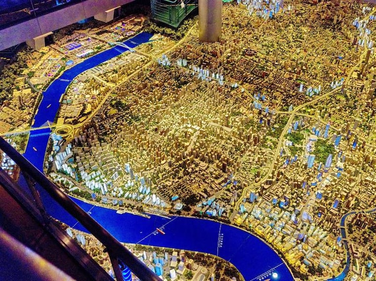 Shanghai_Urban_Planning_Exhibition_Centre_4