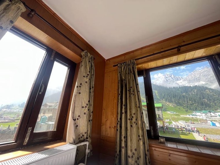 Sonmarg_Mount_View_Sonmarg_10