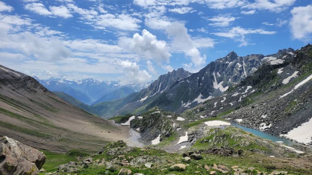 Sonmarg_Nichinai_Pass_5