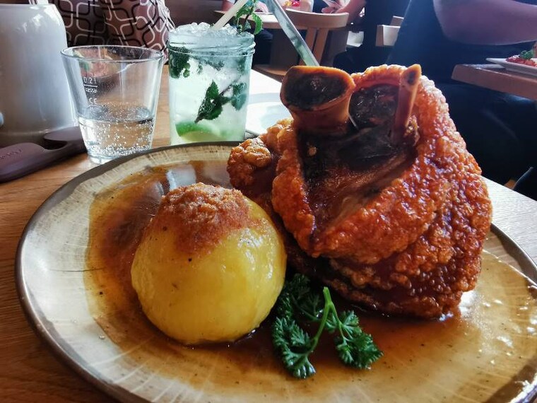 Stuttgart_Carls_Brauhaus_6