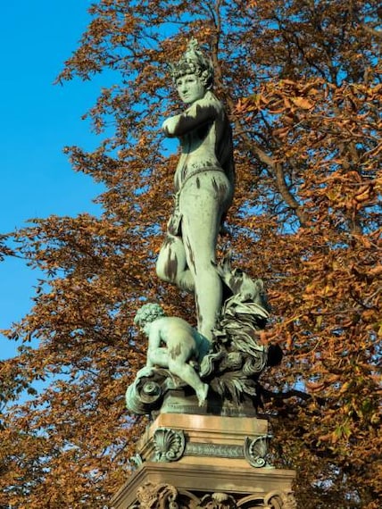 Stuttgart_Climb_to_Eugensplatz_2