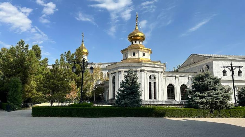 Tashkent_Assumption_Cathedral_6