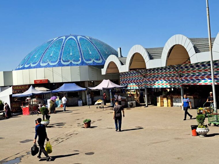 Tashkent_Chorsu_Bazaar_9
