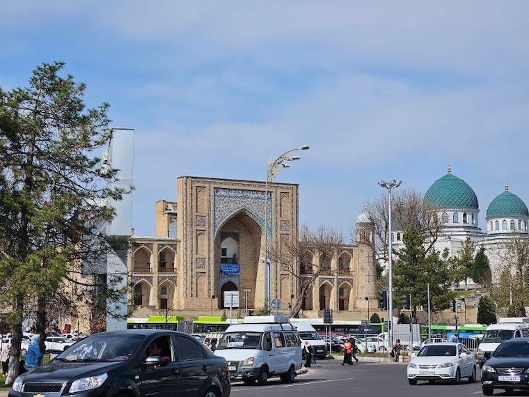 Tashkent_Kukeldash_Madrasah_3